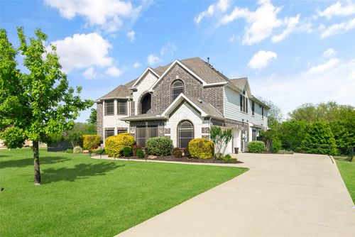 145 Las Colinas Trl, Cross Roads, TX, 76227-1721 | Card Image