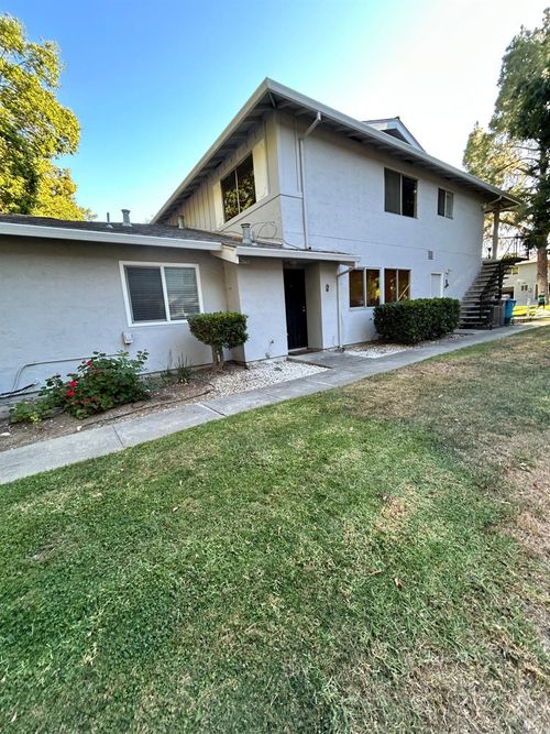 apt-2-119 Del Rio Ct, Vacaville, CA, 95687-4824 | Card Image