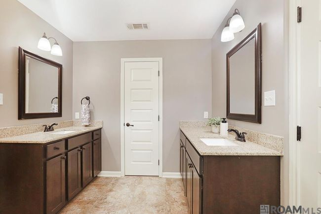 1101 Point Andrew Dr, House other with 3 bedrooms, 2 bathrooms and 2 parking in Gonzales LA | Image 11