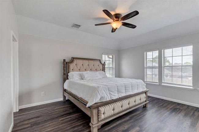 1003 Highland Woods Dr, House other with 4 bedrooms, 3 bathrooms and 2 parking in Highlands TX | Image 21