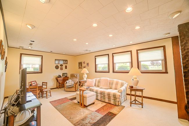 406 E Fine St, House other with 3 bedrooms, 2 bathrooms and 5 parking in Ashkum IL | Image 33