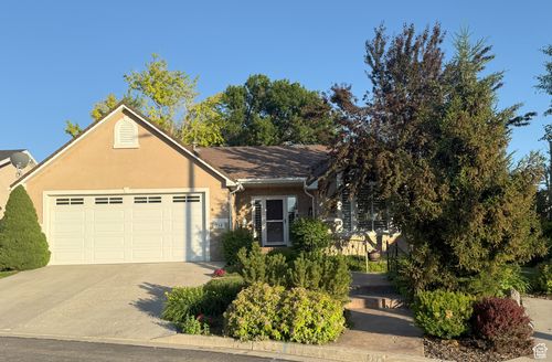 734 Brookshire Holw, Kaysville, UT, 84037-1514 | Card Image