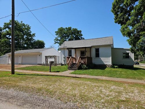 203 W North 7th St, Shelbyville, IL, 62565-1128 | Card Image