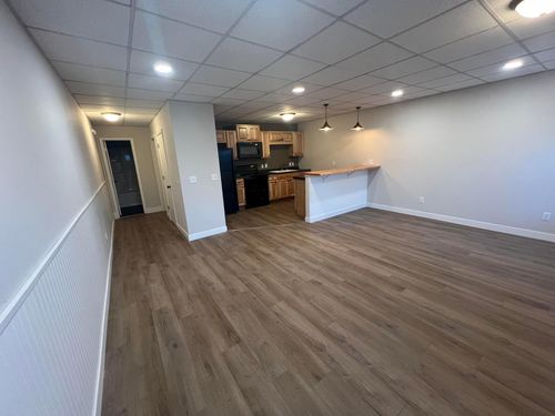 409 Elm Ave, Waverly, MN, 55390-7521 | Card Image