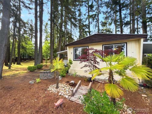unit-8-18425 Ne 95th St, Redmond, WA, 98052-2940 | Card Image
