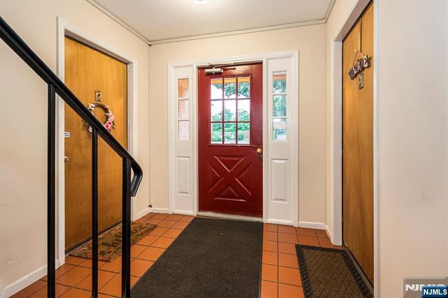 34 John St, Condo with 2 bedrooms, 1 bathrooms and null parking in Bloomfield NJ | Image 7
