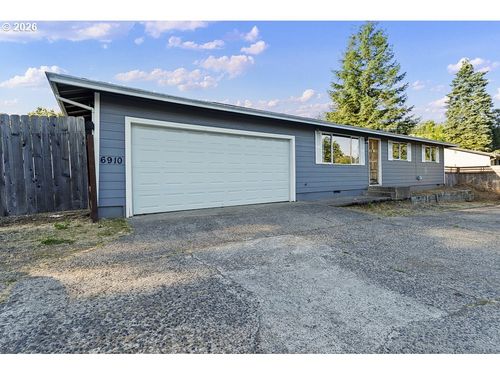 6910 Se 92nd Ave, Portland, OR, 97266-5598 | Card Image