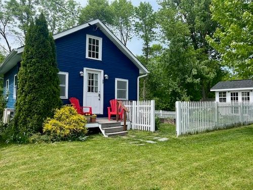 520 Little Chicago Rd, Ferrisburgh, VT, 05456-5605 | Card Image