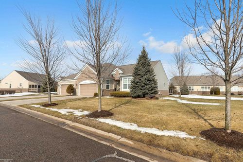 23222 Foxboro Street, Macomb Township, MI, 48042 | Card Image