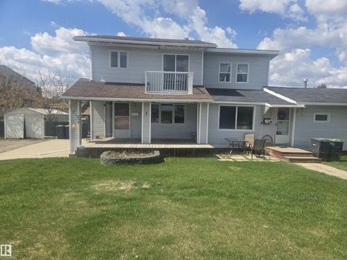 909 8 St, Cold Lake, AB, T9M1H7 | Card Image