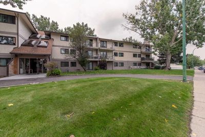 303 - 855 Columbia Blvd W, Condo with 2 bedrooms, 1 bathrooms and 1 parking in Lethbridge AB | Image 2