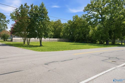 705 Beech St, Scottsboro, AL, 35768-1603 | Card Image