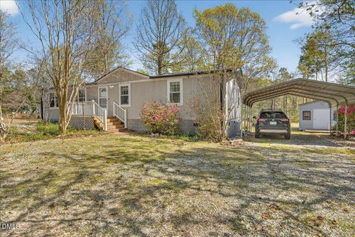 123 Pineview Dr, Louisburg, NC, 27549-9024 | Card Image