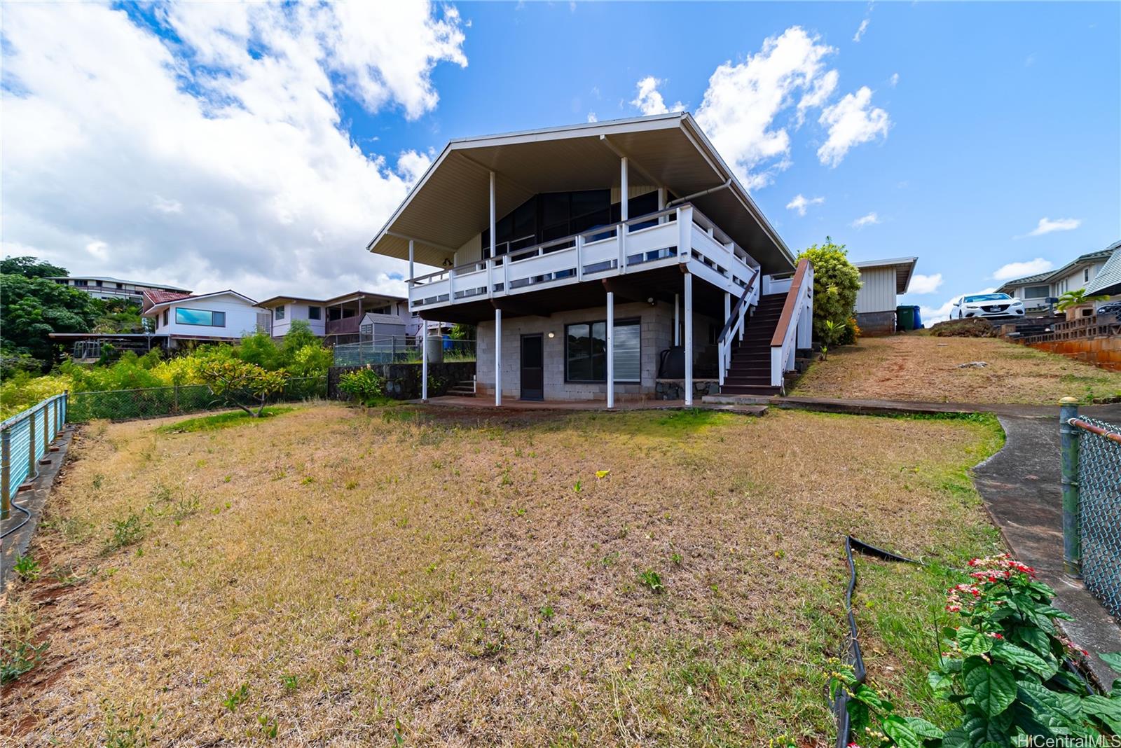 Kealaluina Dr, Aiea, HI 96701