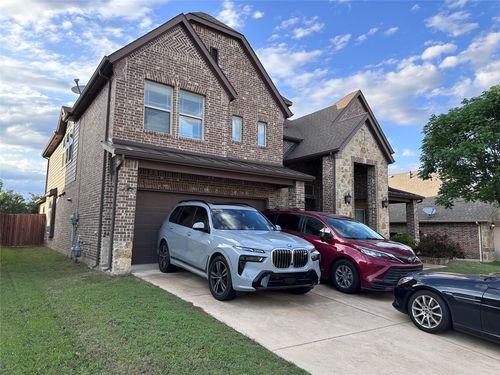 912 Foxtail Dr, Mansfield, TX, 76063-2320 | Card Image