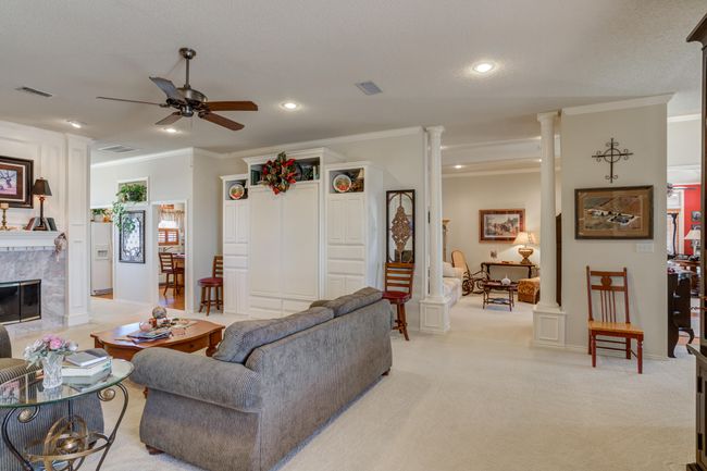 14101 E Fm 1527, Home with 3 bedrooms, 4 bathrooms and null parking in Lorenzo TX | Image 58