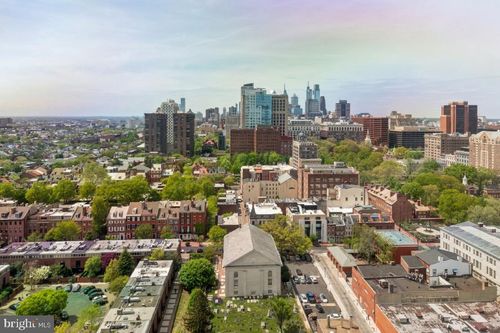 10ahn-200 Locust Street, PHILADELPHIA, PA, 19106 | Card Image