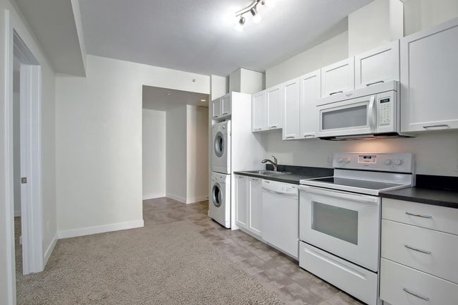 401 - 3820 Brentwood Road Nw, Condo with 2 bedrooms, 1 bathrooms and 1 parking in Calgary AB | Image 9