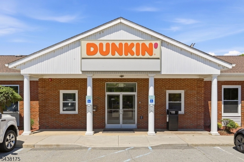 Commercial Lease in Andover Twp. 3