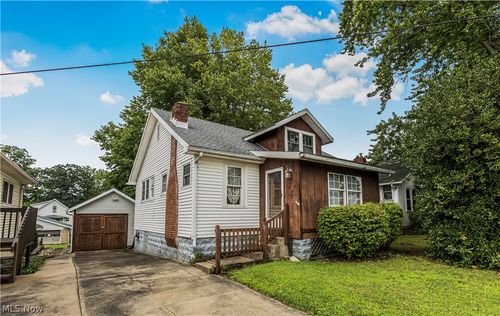 2117 16th St, Parkersburg, WV, 26101-3729 | Card Image