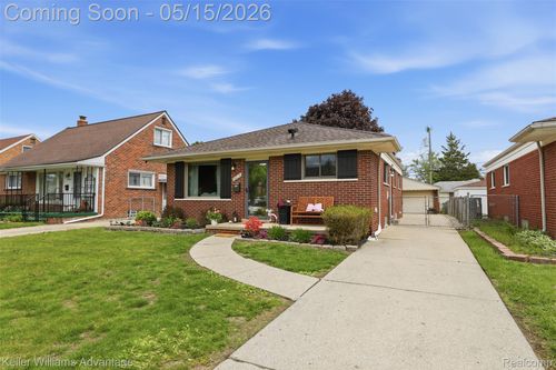 6018 Arcola St, Garden City, MI, 48135-2525 | Card Image