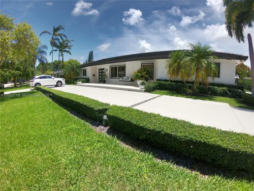 14500 Sw 84th Ave, Palmetto Bay, FL, 33158-1415 | Card Image