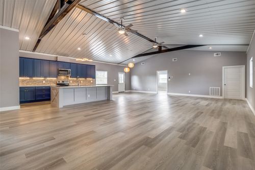 100 County Road 4140, Bonham, TX, 75418 | Card Image