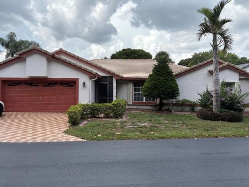 19 Lawrence Lake Dr, Boynton Beach, FL, 33436-2021 | Card Image