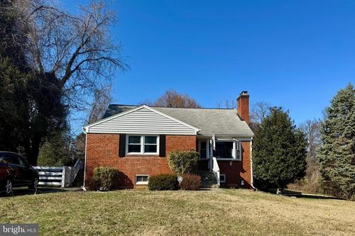 6800 Lumsden St, MCLEAN, VA, 22101-5125 | Card Image