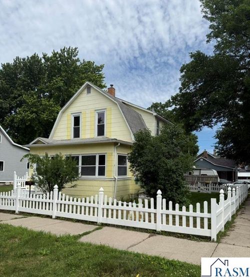 302 Nicollet Ave, North Mankato, MN, 56003-3834 | Card Image