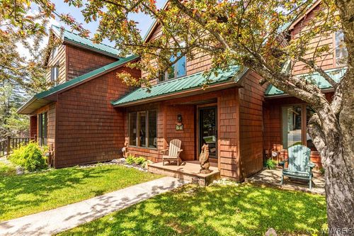 j2-64 Rocky Point Circle, Inlet, NY, 13360 | Card Image