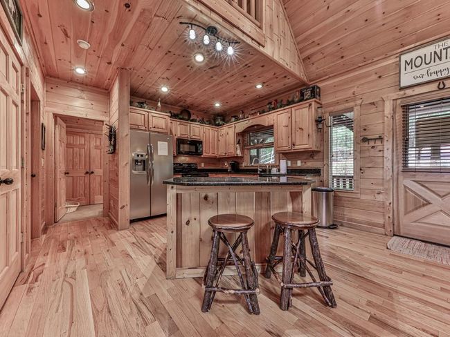 902 Laurel Creek Trl, Home with 3 bedrooms, 3 bathrooms and null parking in Cherry Log GA | Image 16