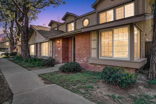 1887 Montgomery Ave, Ventura, CA, 93004 | Card Image