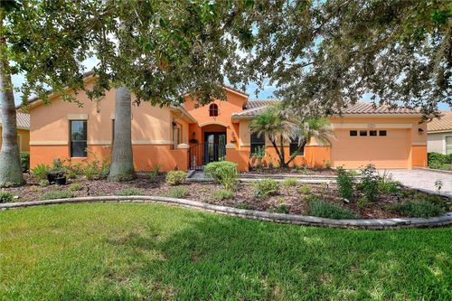 915 San Raphael St, POINCIANA, FL, 34759-3910 | Card Image