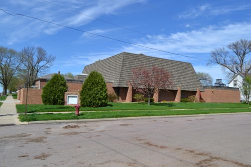 400 6th St, Lafayette, MN, 56054-7714 | Card Image