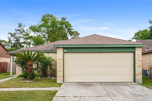 7010 Foxmont Ln, Humble, TX, 77338-1347 | Card Image
