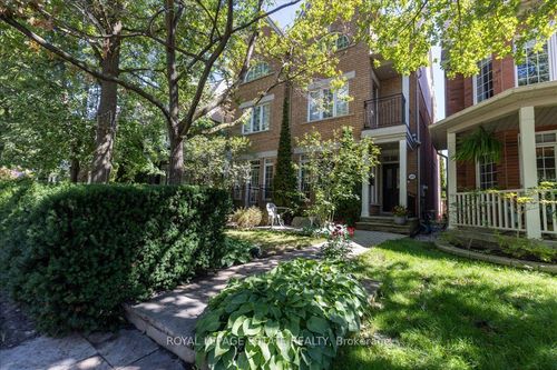 145 Boardwalk Dr, Toronto, ON, M4L3X9 | Card Image
