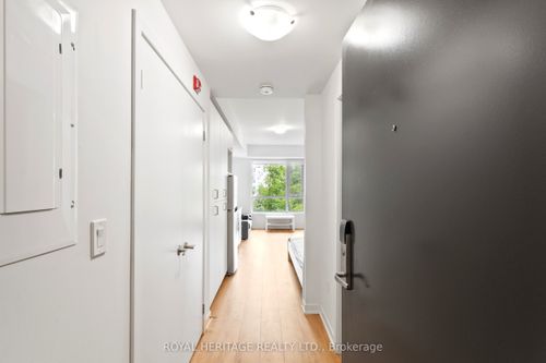 307-1800 Simcoe St N, Oshawa, ON, L1G0C2 | Card Image