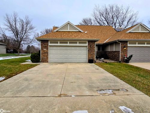 1690F Summit Park Ln, Creston, IA, 50801 | Card Image
