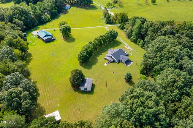 121 Dee Runion Rd, House other with 2 bedrooms, 2 bathrooms and null parking in Jonesborough TN | Image 50