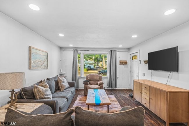 318 Terrill Rd, House other with 3 bedrooms, 1 bathrooms and null parking in Plainfield NJ | Image 5