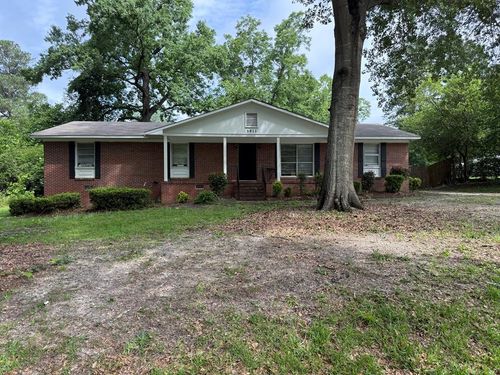 5911 Bishop Dr, Columbus, GA, 31909-5516 | Card Image