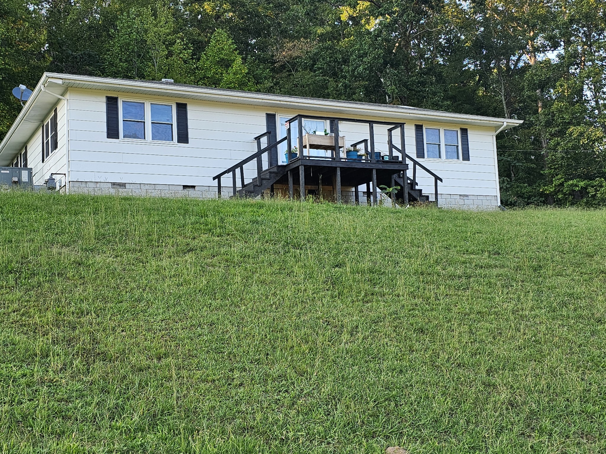 Lawrenceburg Hwy, Waynesboro, TN 38485