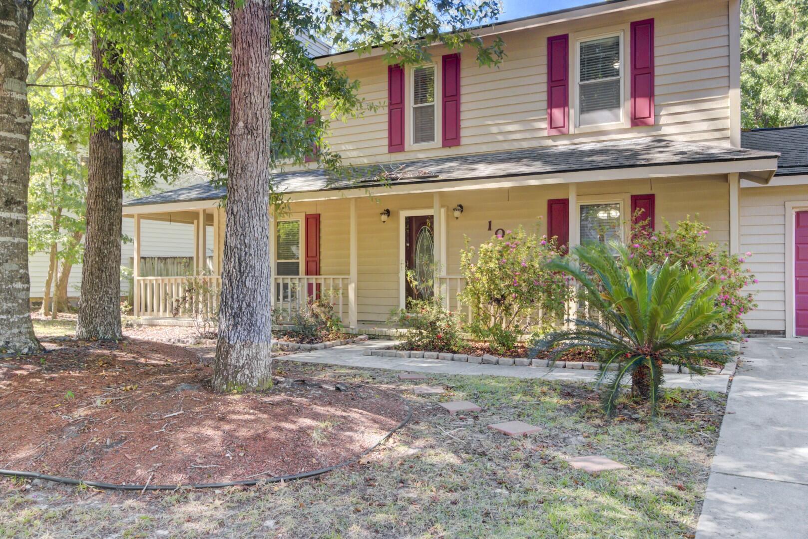 Edgewood Ln, Goose Creek, SC 29445