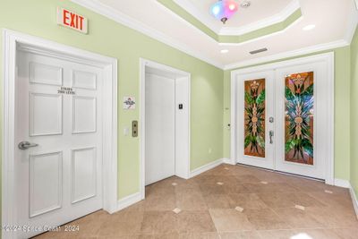 Private Entryway/Elevator | Image 2