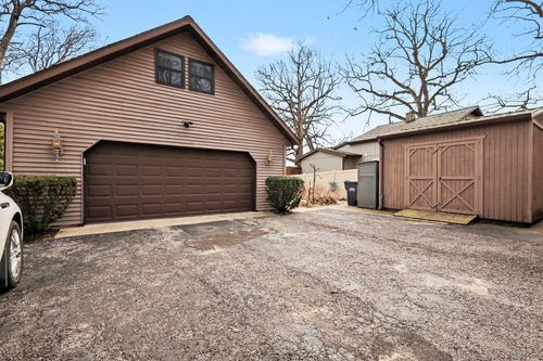 563 Waverly Rd, La Porte, IN, 46350-2801 | Card Image
