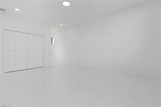 3129 71 St St W, House other with 3 bedrooms, 2 bathrooms and 2 parking in LEHIGH ACRES FL | Image 15