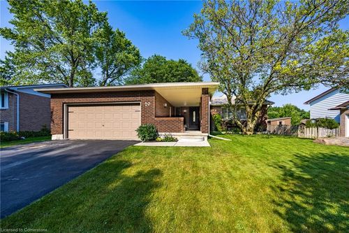 20 Sheridan Blvd, Simcoe, ON, N3Y4W4 | Card Image