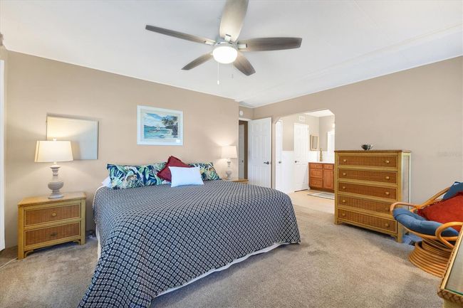 Primary Bedroom | Image 20