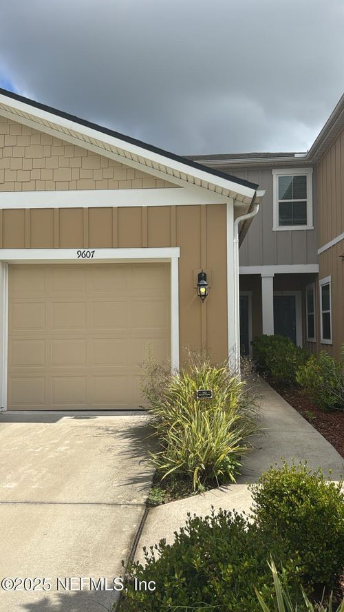 9607 Mira Loma Dr, Jacksonville, FL, 32256-0283 | Card Image
